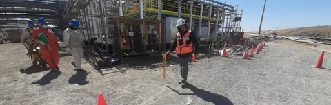 Profesionales utilizando radio detección como complemento del georradar en minería